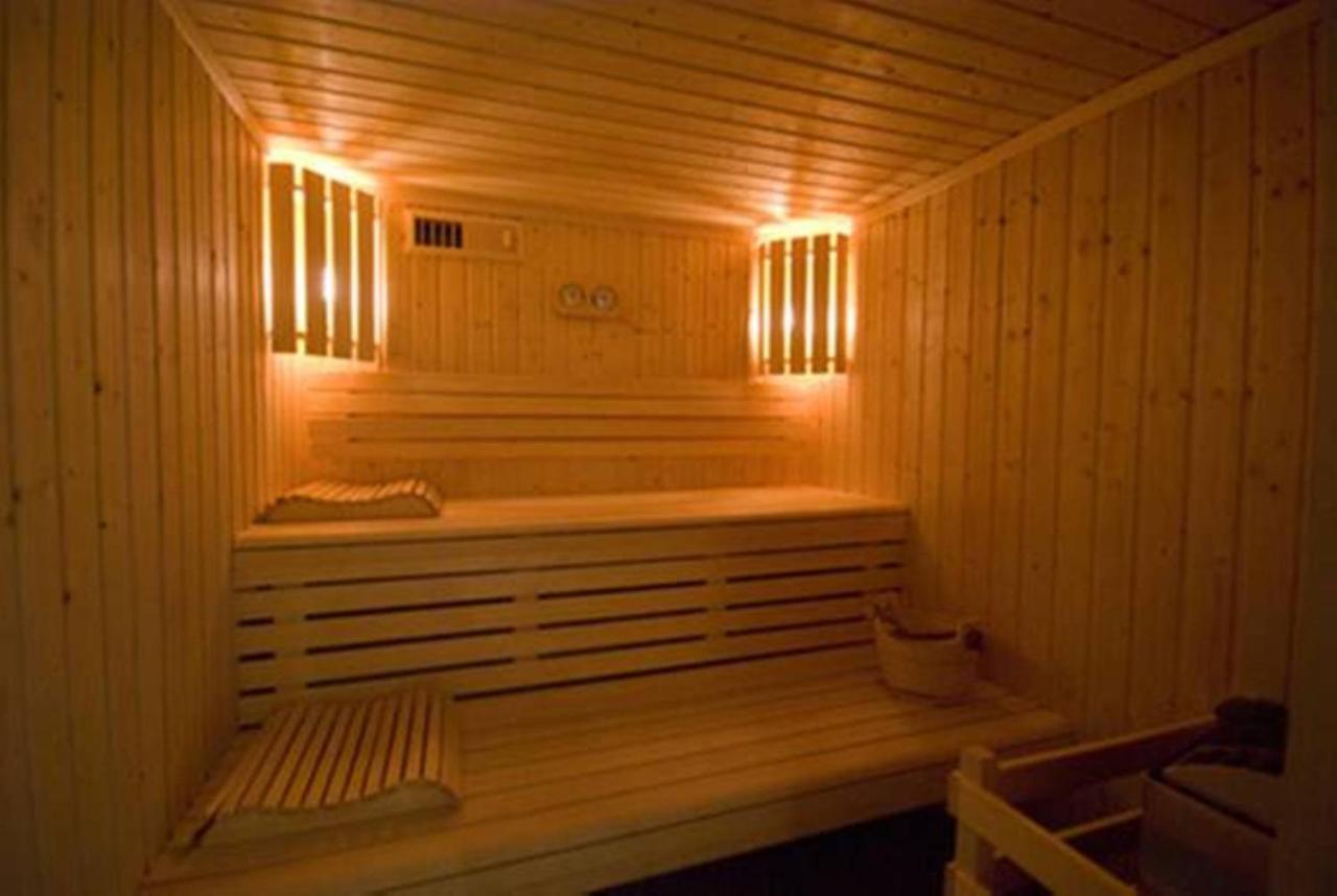 Дом Писателей Цахкадзора Hotel Luaran gambar