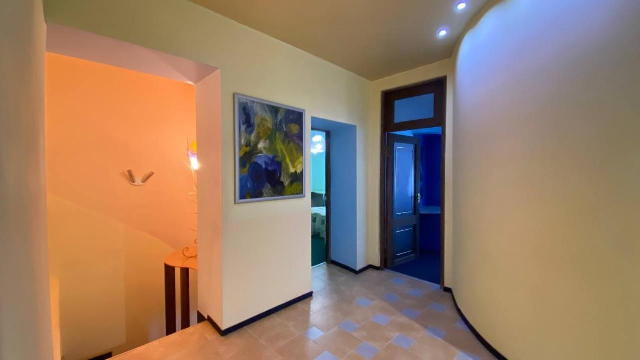 Дом Писателей Цахкадзора Hotel Luaran gambar