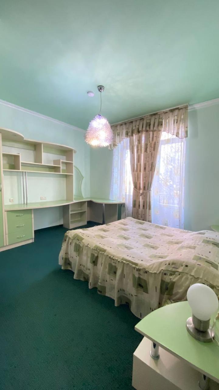 Дом Писателей Цахкадзора Hotel Luaran gambar