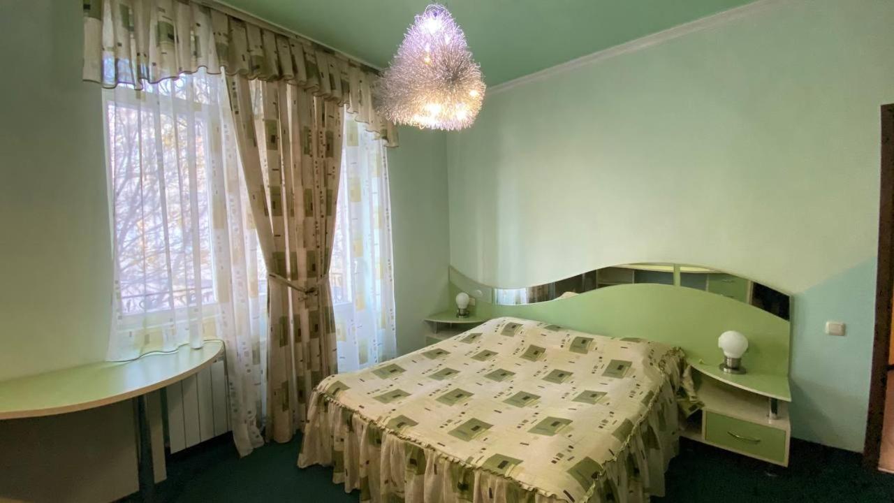 Дом Писателей Цахкадзора Hotel Luaran gambar