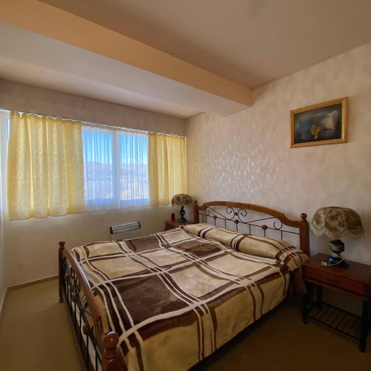 Дом Писателей Цахкадзора Hotel Luaran gambar
