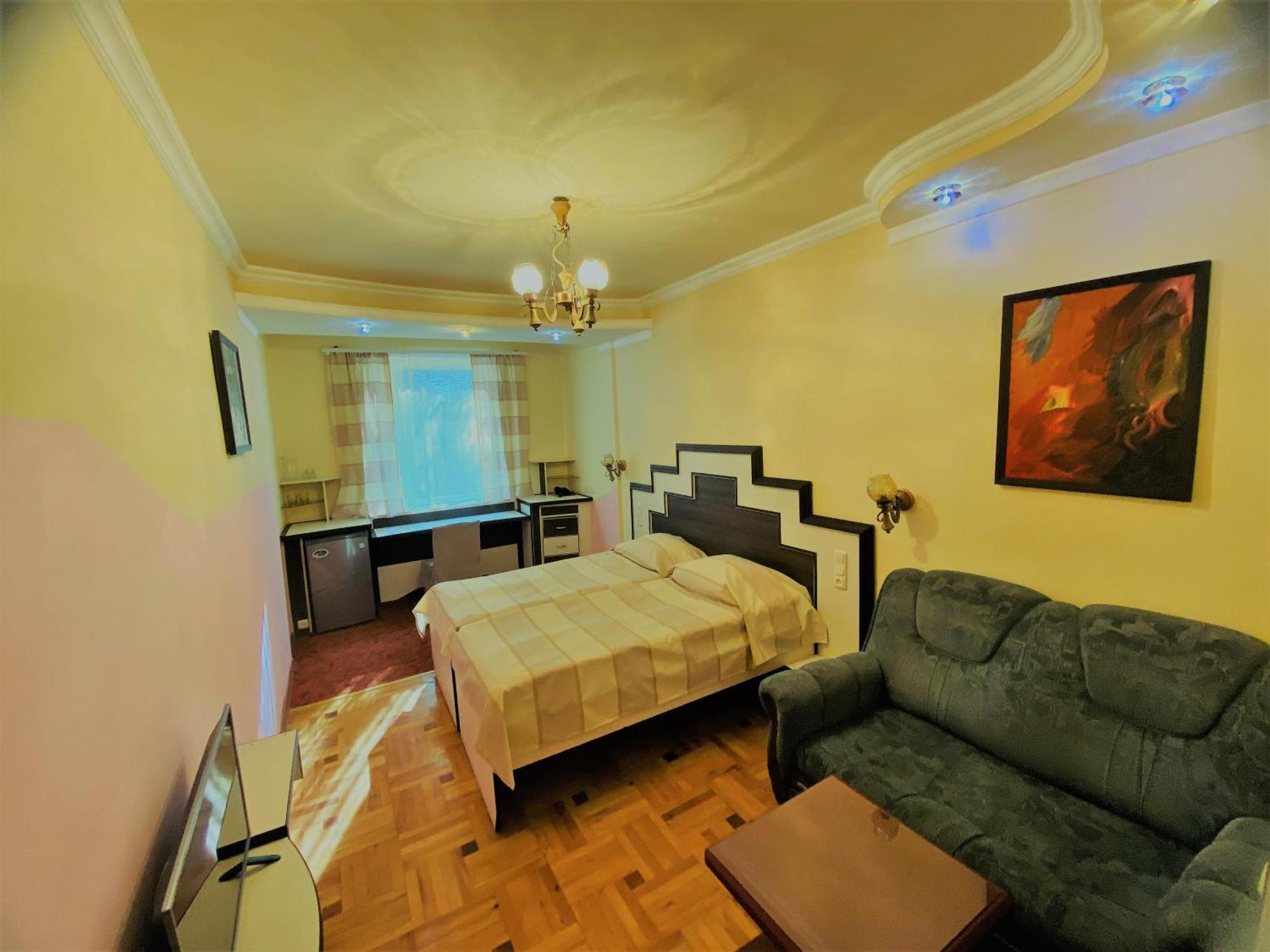 Дом Писателей Цахкадзора Hotel Luaran gambar