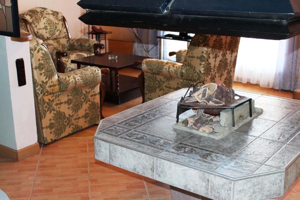 Дом Писателей Цахкадзора Hotel Luaran gambar
